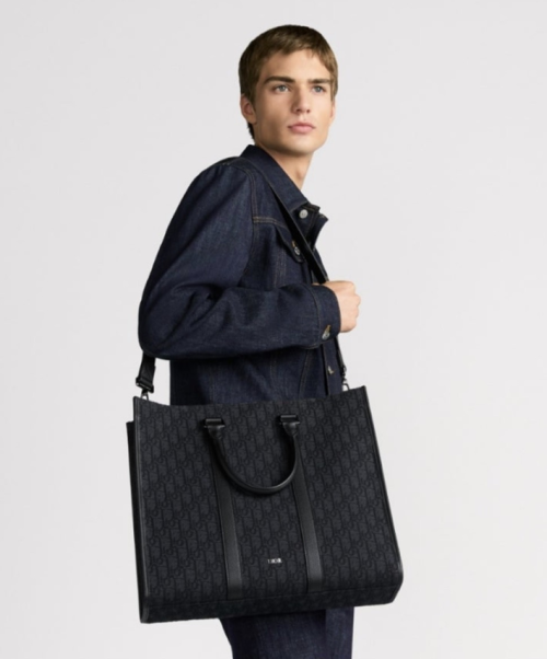 [DIOR-디올]East-West 토트백 1ESSH